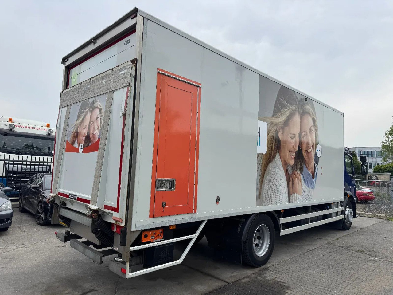 Volvo FL 250 4X2 - EURO 6 + DHOLLANDIA LIFT + TÜV 04-2 - Skříňový nákladní auto: obrázek 4 Volvo FL 250 4X2 - EURO 6 + DHOLLANDIA LIFT + TÜV 04-2 - Skříňový nákladní auto: obrázek 4