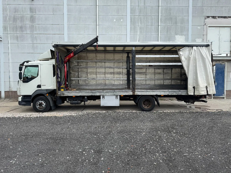 Volvo FL 250 4X2 EURO 6 + FASSI MICRO M25A.12 - Plachtový nákladní auto, Auto s hydraulickou rukou: obrázek 2 Volvo FL 250 4X2 EURO 6 + FASSI MICRO M25A.12 - Plachtový nákladní auto, Auto s hydraulickou rukou: obrázek 2