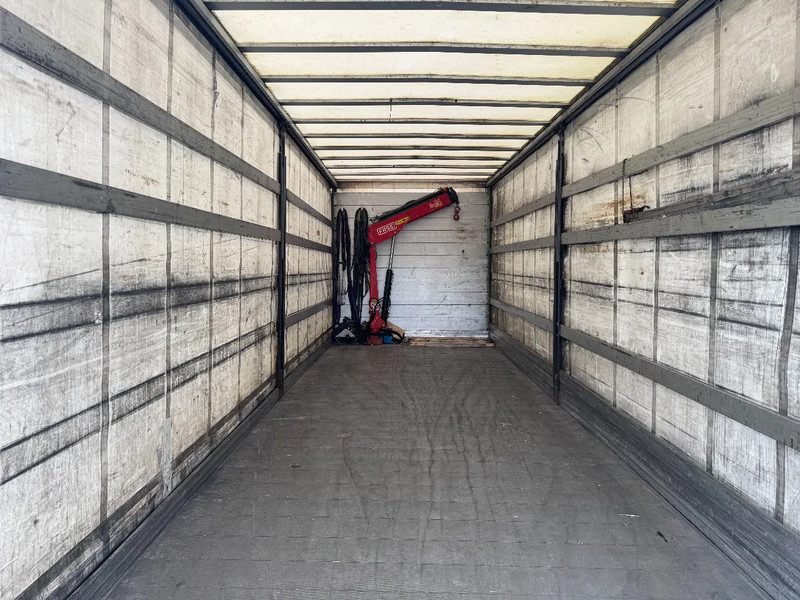 Volvo FL 250 4X2 EURO 6 + FASSI MICRO M25A.12 - Plachtový nákladní auto, Auto s hydraulickou rukou: obrázek 5 Volvo FL 250 4X2 EURO 6 + FASSI MICRO M25A.12 - Plachtový nákladní auto, Auto s hydraulickou rukou: obrázek 5