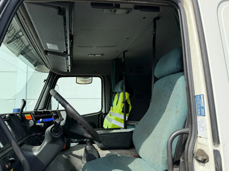 Nákladní automobil valníkový/ Plošinový Volvo FM 7.290 4X2 - EURO 2 + MANUAL GEARBOX: obrázek 7