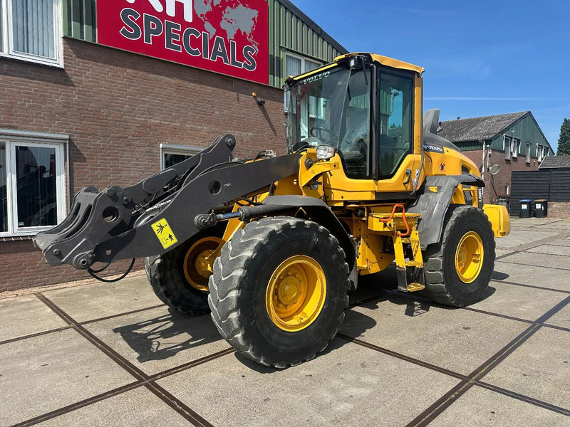 Volvo L60H , CE, 31359 HOURS, AUXILIARY HYDRAULICS, AIR CONDITIONER - Nakladač: obrázek 2 Volvo L60H , CE, 31359 HOURS, AUXILIARY HYDRAULICS, AIR CONDITIONER - Nakladač: obrázek 2