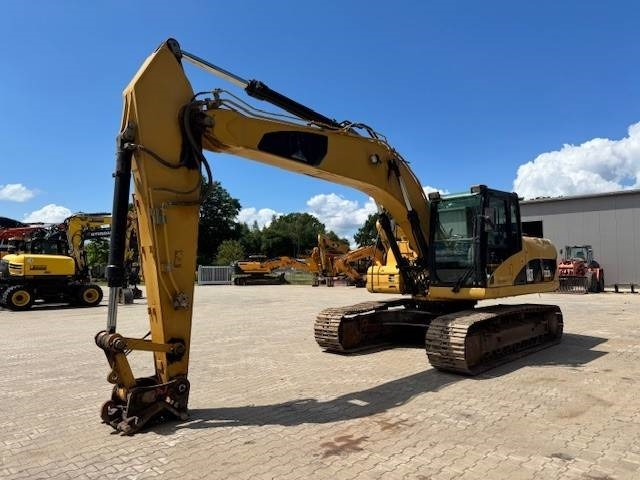 CAT 323 D L - Pásové rýpadlo: obrázek 3 CAT 323 D L - Pásové rýpadlo: obrázek 3
