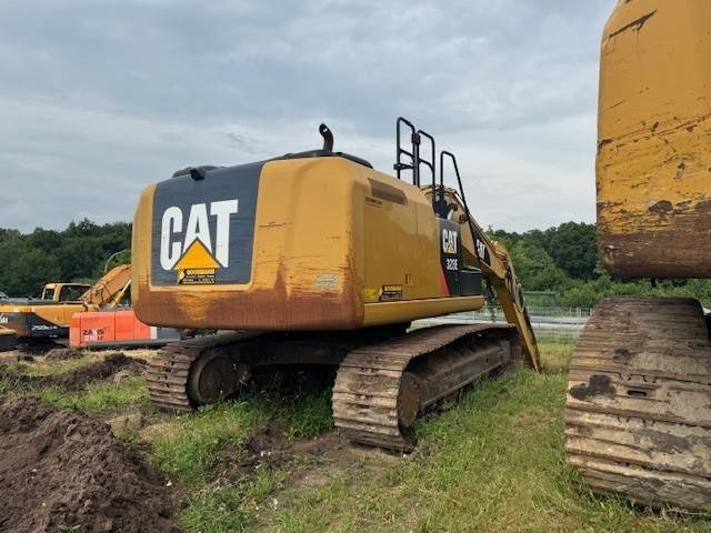 CAT 323 E - Pásové rýpadlo: obrázek 5 CAT 323 E - Pásové rýpadlo: obrázek 5