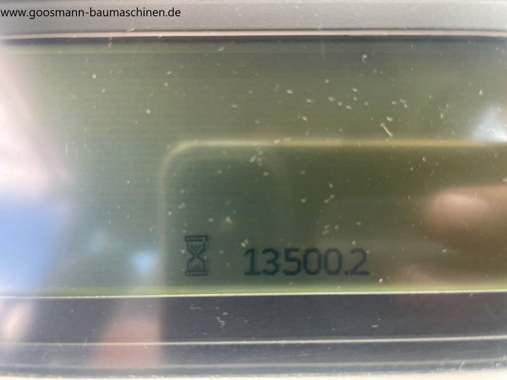 Kolový nakladač CAT 966 M: obrázek 7