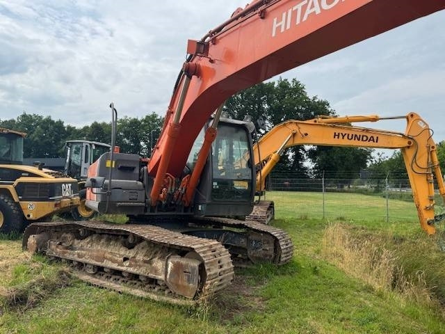 Hitachi ZX 210 LC - Pásové rýpadlo: obrázek 3 Hitachi ZX 210 LC - Pásové rýpadlo: obrázek 3