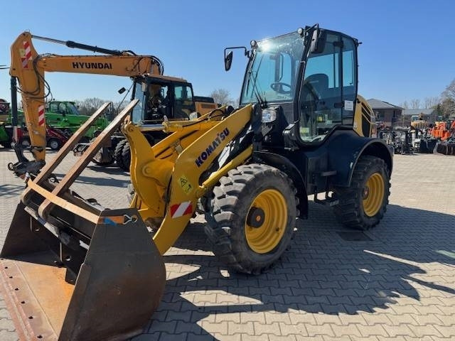 KOMATSU WA 100M - Kolový nakladač: obrázek 3 KOMATSU WA 100M - Kolový nakladač: obrázek 3