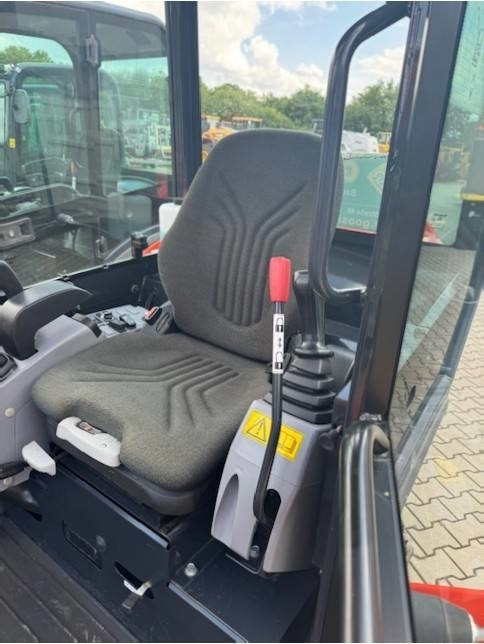 KUBOTA KX018-4 - Mini rýpadlo: obrázek 5 KUBOTA KX018-4 - Mini rýpadlo: obrázek 5