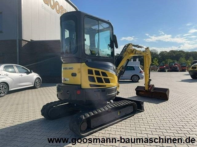 New Holland E 29 B SR - Mini rýpadlo: obrázek 4 New Holland E 29 B SR - Mini rýpadlo: obrázek 4