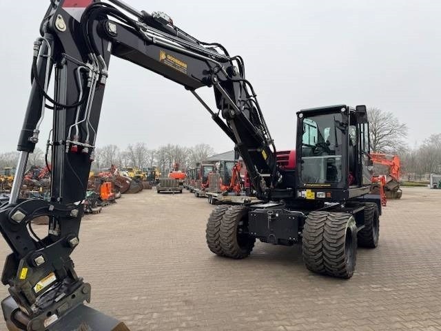 Yanmar B 110 W - Kolesové rýpadlo: obrázek 2 Yanmar B 110 W - Kolesové rýpadlo: obrázek 2