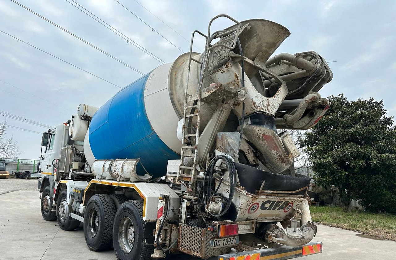 Betonpompa Cifa 28 metri - Autodomíchávač s čerpadlem: obrázek 2 Betonpompa Cifa 28 metri - Autodomíchávač s čerpadlem: obrázek 2