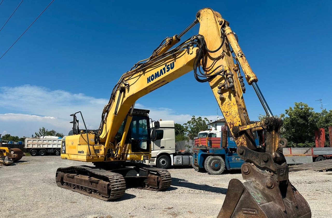 Escavatore Komatsu PC 210 del 2016 - Pásové rýpadlo: obrázek 3 Escavatore Komatsu PC 210 del 2016 - Pásové rýpadlo: obrázek 3