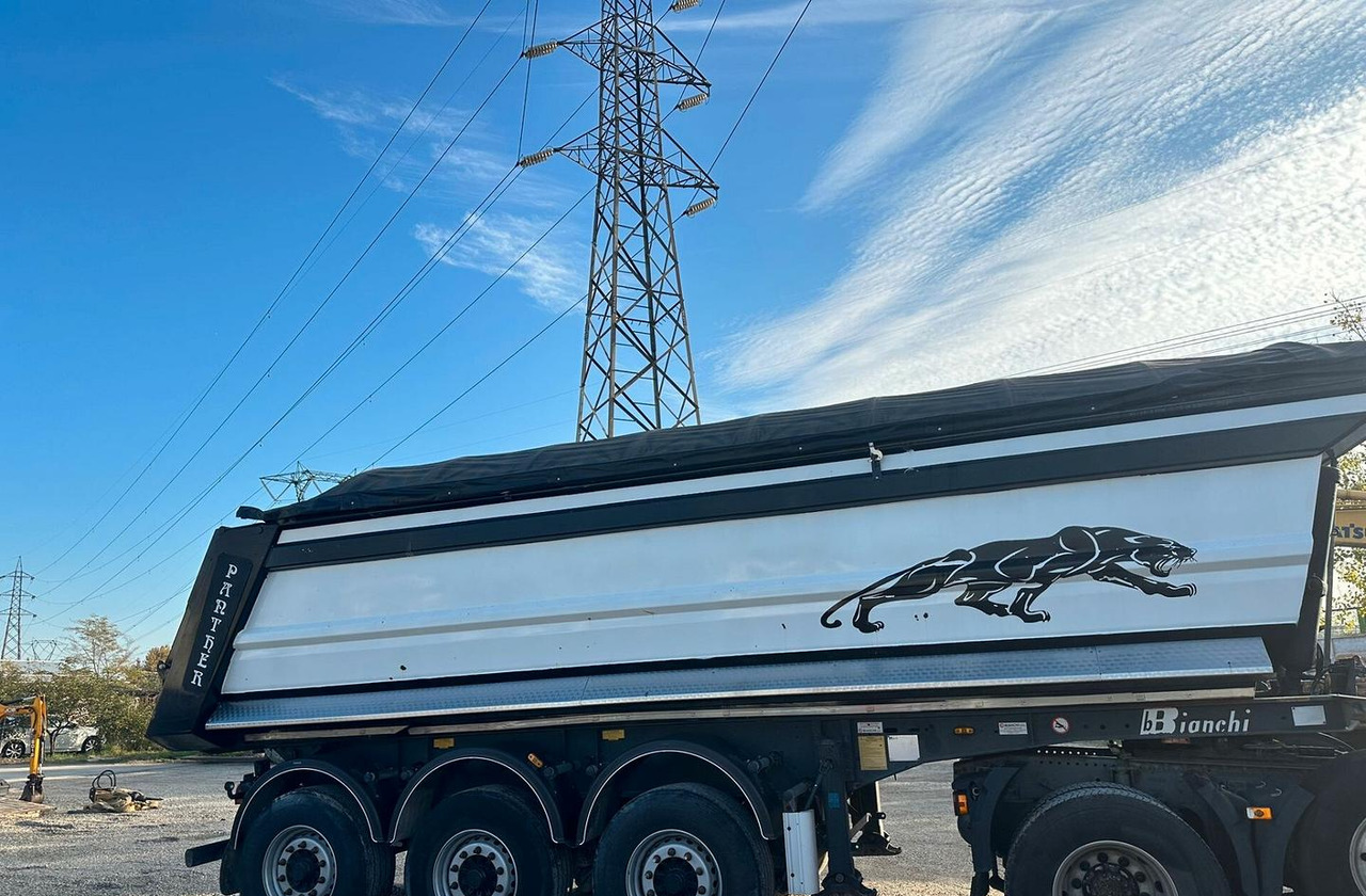 Smeirimorchio ribaltabile Bianchi - Jiná technika: obrázek 3 Smeirimorchio ribaltabile Bianchi - Jiná technika: obrázek 3