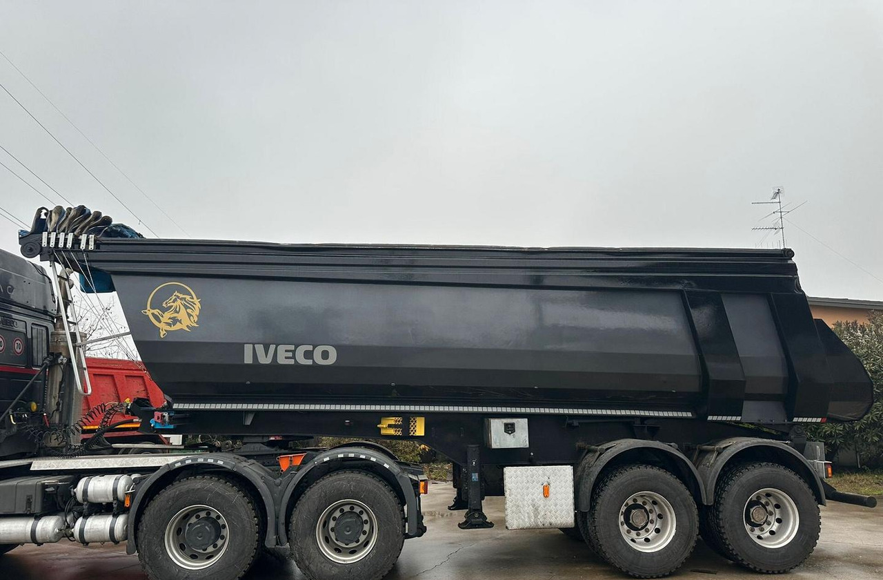 Semi rimorchio ribaltabile Minerva - Sklápěcí návěs: obrázek 4 Semi rimorchio ribaltabile Minerva - Sklápěcí návěs: obrázek 4