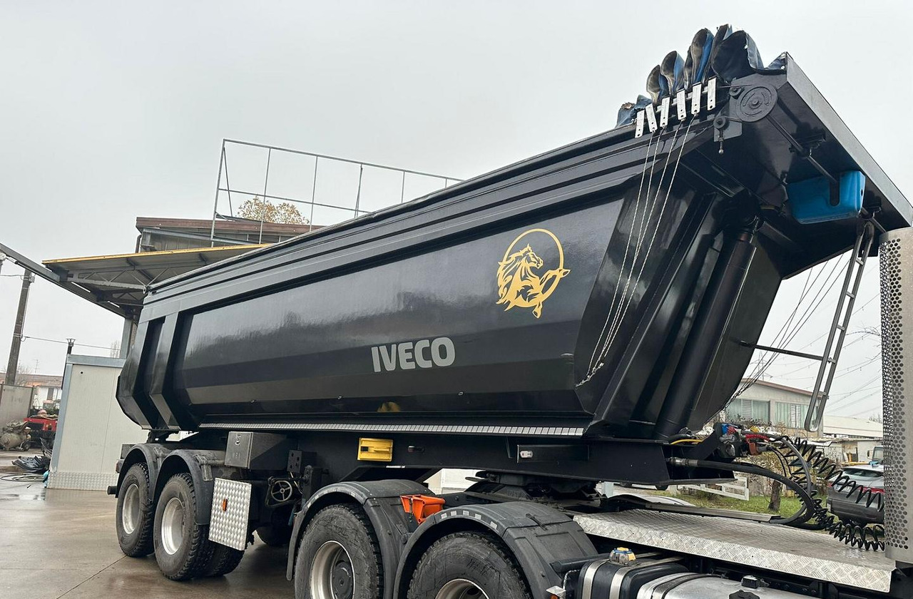 Semi rimorchio ribaltabile Minerva - Sklápěcí návěs: obrázek 1 Semi rimorchio ribaltabile Minerva - Sklápěcí návěs: obrázek 1