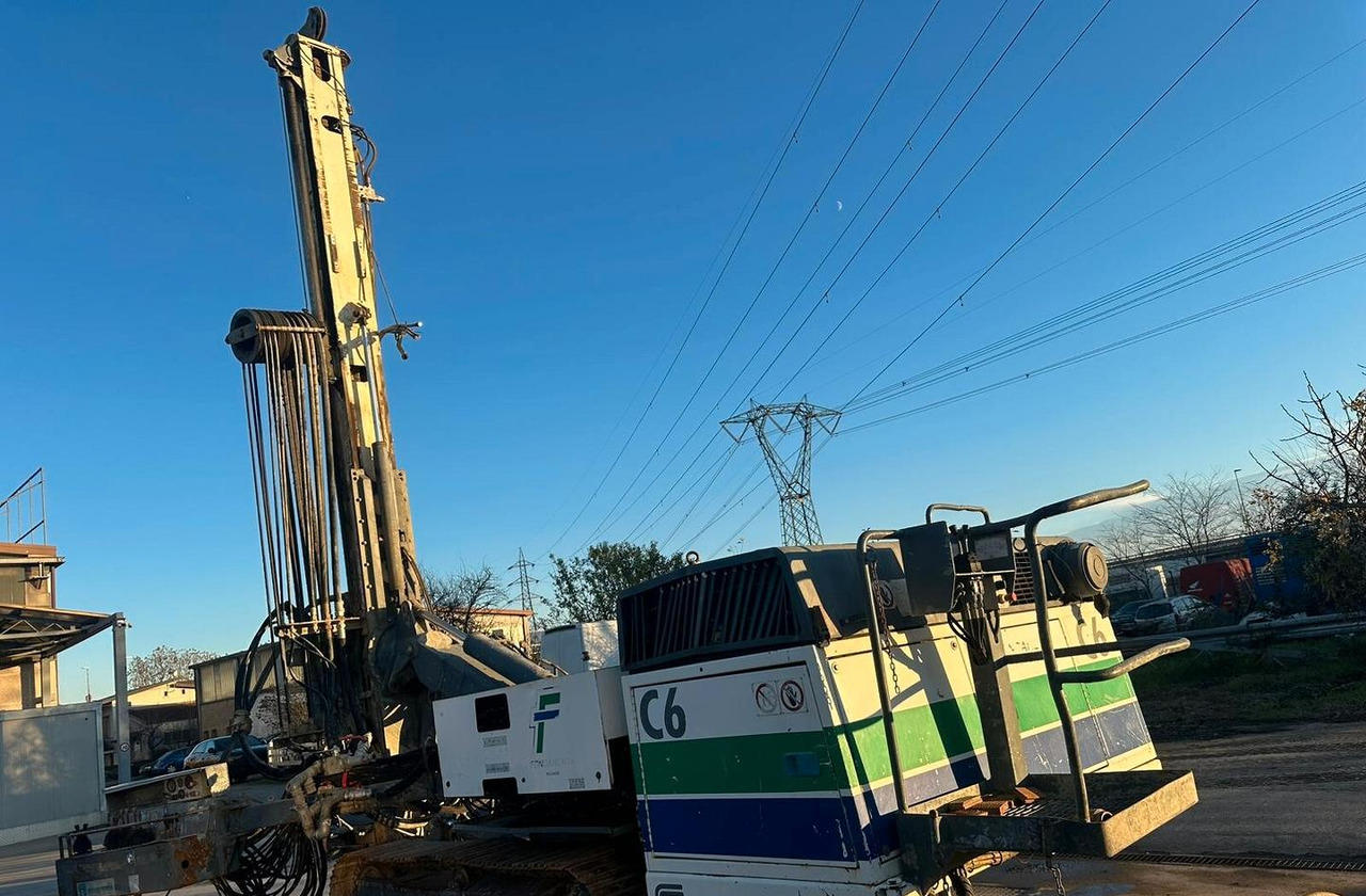 Trivella Casagrande C6 - Vrtná souprava: obrázek 3 Trivella Casagrande C6 - Vrtná souprava: obrázek 3