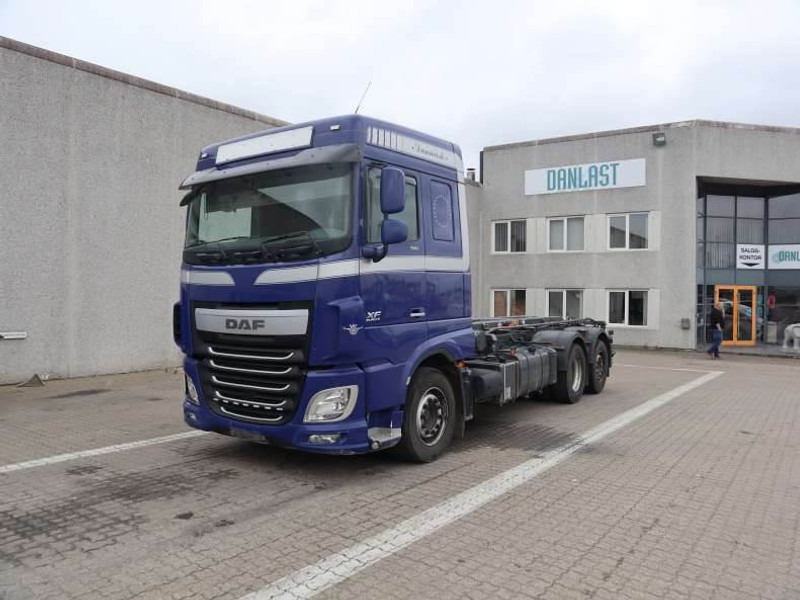 DAF XF 510 FAN EURO 6 - Nákladní auto - kabelový systém: obrázek 1 DAF XF 510 FAN EURO 6 - Nákladní auto - kabelový systém: obrázek 1