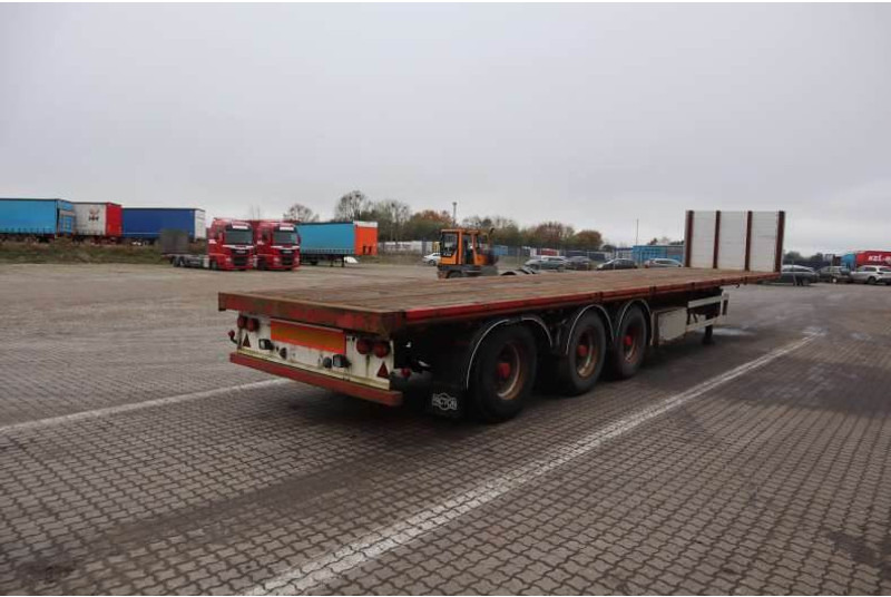 HRD 3-axle Heavy-duty/Schwerlastauflieger/Sværlast - Návěs valník/ Plato: obrázek 3 HRD 3-axle Heavy-duty/Schwerlastauflieger/Sværlast - Návěs valník/ Plato: obrázek 3
