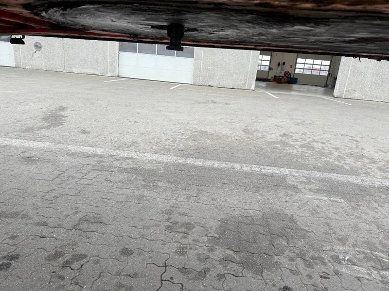 KEL-BERG Flatbed / Flachbettauflieger / Ladtrailer - Návěs valník/ Plato: obrázek 2 KEL-BERG Flatbed / Flachbettauflieger / Ladtrailer - Návěs valník/ Plato: obrázek 2