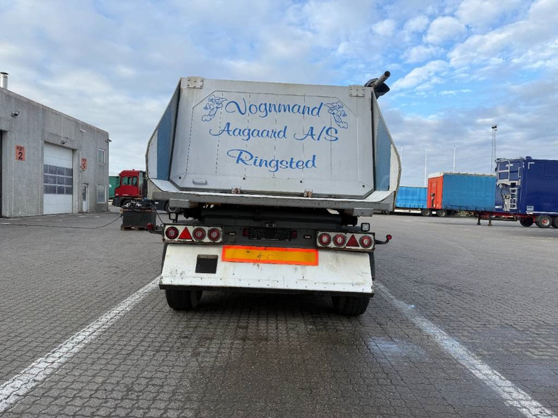 MTDK Tipper / Kipper / Tiptrailer - Sklápěcí návěs: obrázek 4 MTDK Tipper / Kipper / Tiptrailer - Sklápěcí návěs: obrázek 4