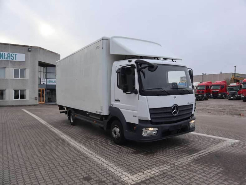 Mercedes-Benz Atego 816L EURO 6 - Skříňový nákladní auto: obrázek 2 Mercedes-Benz Atego 816L EURO 6 - Skříňový nákladní auto: obrázek 2