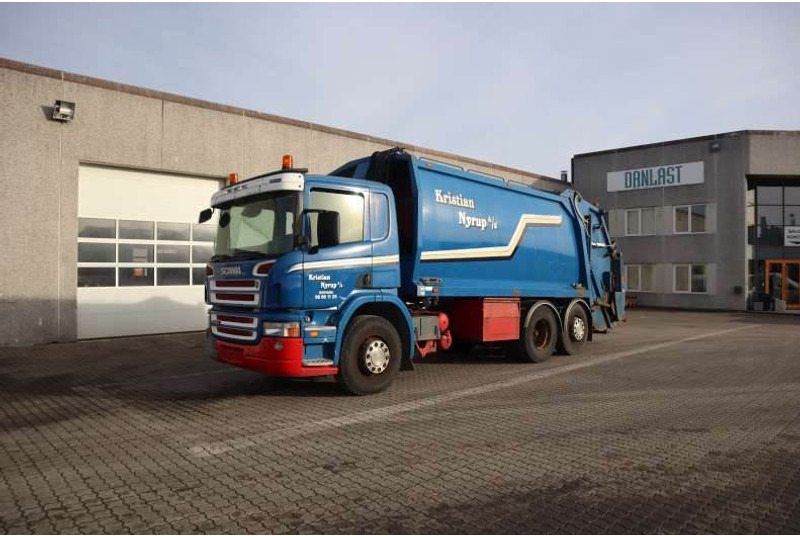 Scania P230 6X2*4 Skraldebil/Müllwagen/Garbagetruck - Nákladní auto: obrázek 1 Scania P230 6X2*4 Skraldebil/Müllwagen/Garbagetruck - Nákladní auto: obrázek 1