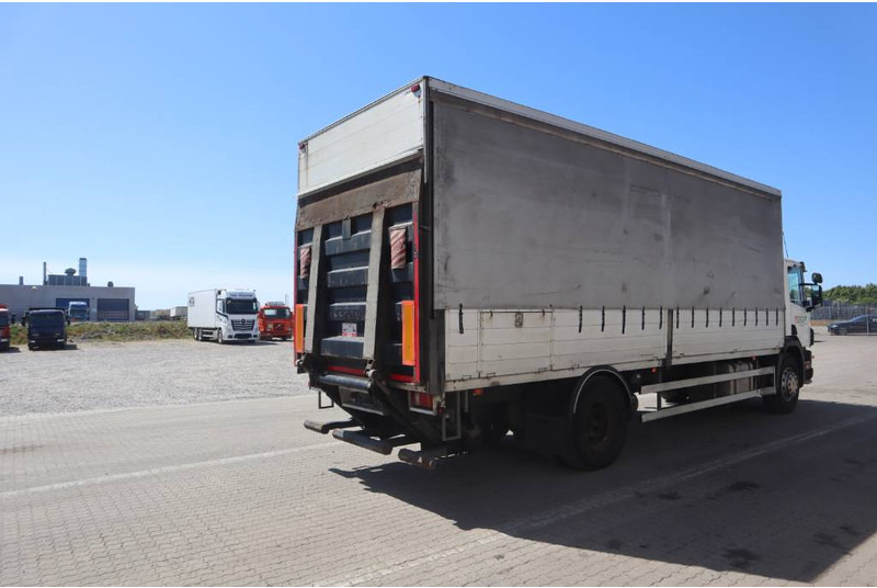 Scania P 94-230 Curtainsider/Plane/Gardin - Plachtový nákladní auto: obrázek 3 Scania P 94-230 Curtainsider/Plane/Gardin - Plachtový nákladní auto: obrázek 3