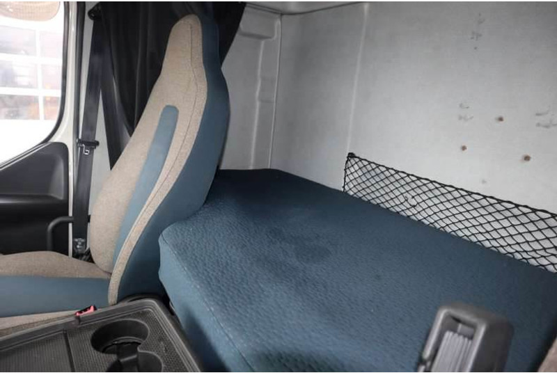 Skříňový nákladní auto Volvo FE 18.320 EURO 6: obrázek 12