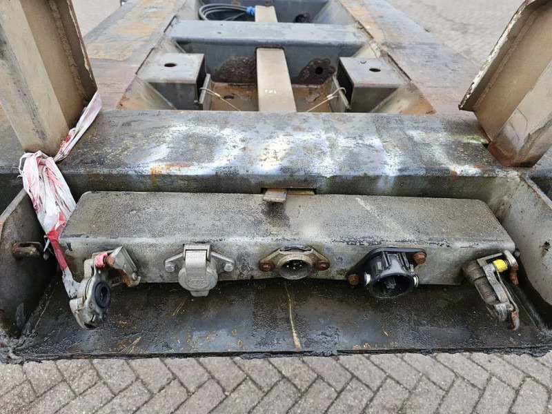 Kontejnerovy návěs/ Výměnná nástavba Broshuis MFCC Multi - Lifting axle - 2x20FT / 40FTHC / 45FTHC: obrázek 14
