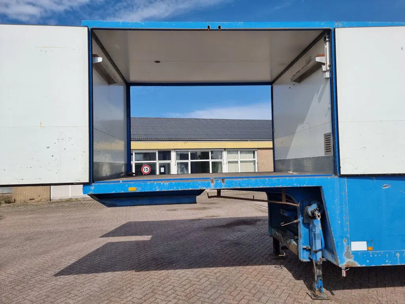 Groenewegen Podiumtrailer - Racetrailer - Skříňový návěs: obrázek 4 Groenewegen Podiumtrailer - Racetrailer - Skříňový návěs: obrázek 4