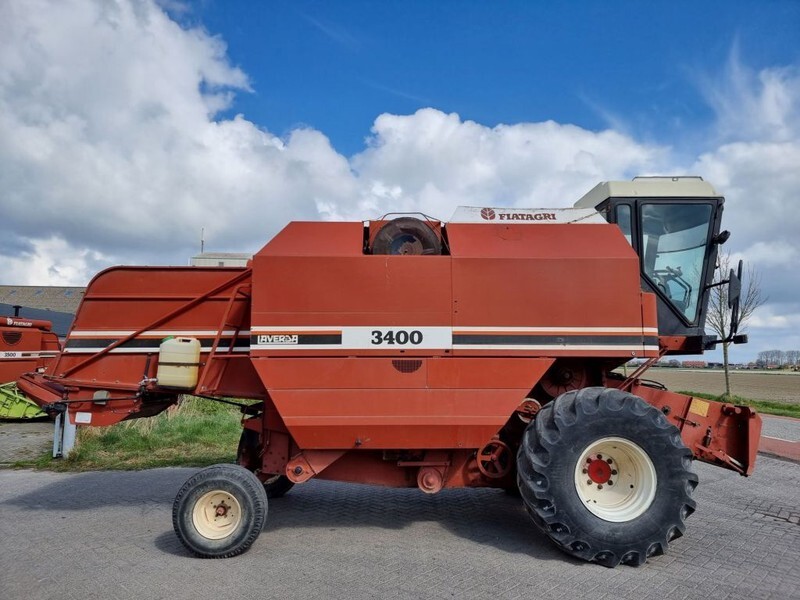 Laverda 3400 - Sklízecí mlátička: obrázek 4 Laverda 3400 - Sklízecí mlátička: obrázek 4