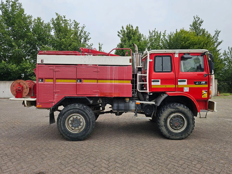 Renault M210 Arbois 3500L - Hasičský vůz: obrázek 4 Renault M210 Arbois 3500L - Hasičský vůz: obrázek 4