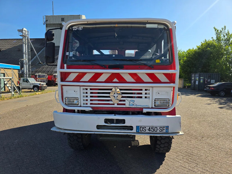 Renault Midliner 210 M210 - Hasičský vůz: obrázek 2 Renault Midliner 210 M210 - Hasičský vůz: obrázek 2