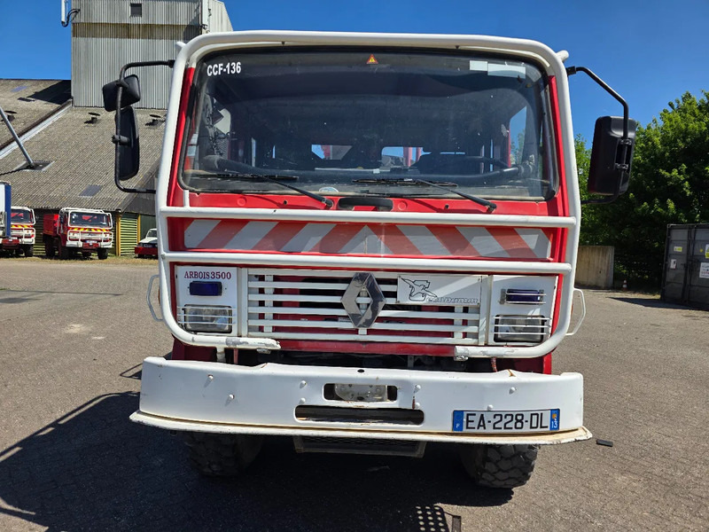 Renault Midliner 210 M210 - Hasičský vůz: obrázek 2 Renault Midliner 210 M210 - Hasičský vůz: obrázek 2