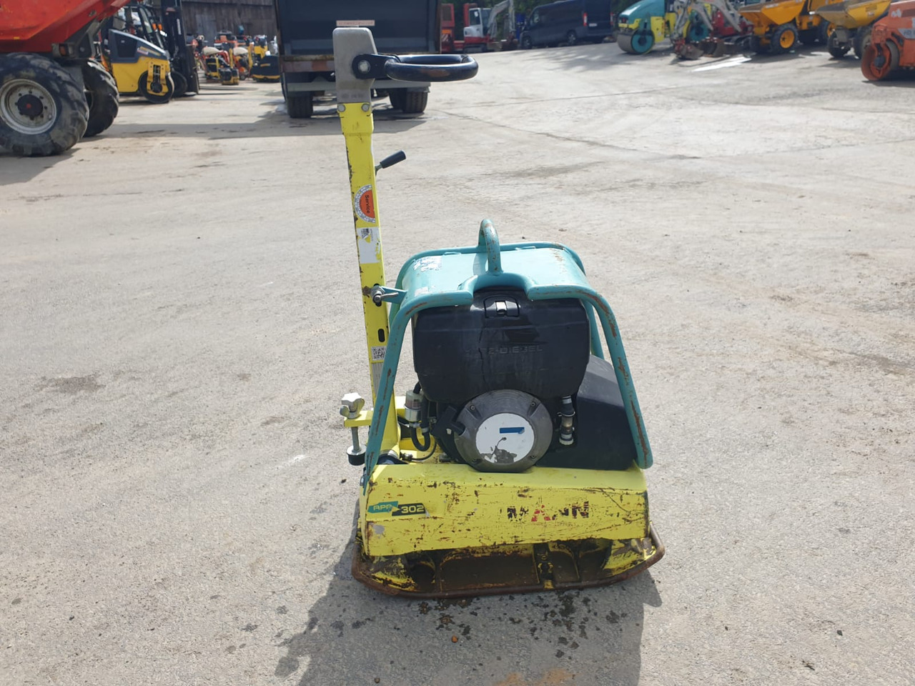AMMANN APR 3020 - Vibrační deska: obrázek 1 AMMANN APR 3020 - Vibrační deska: obrázek 1