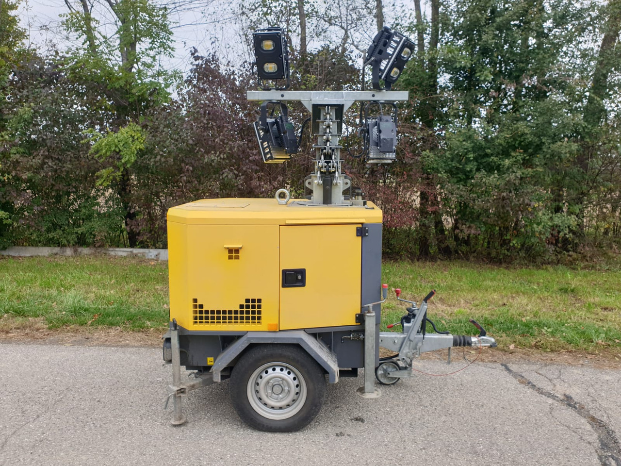 Atlas Copco HiLight 5+ - Osvětlovací stožár: obrázek 2 Atlas Copco HiLight 5+ - Osvětlovací stožár: obrázek 2