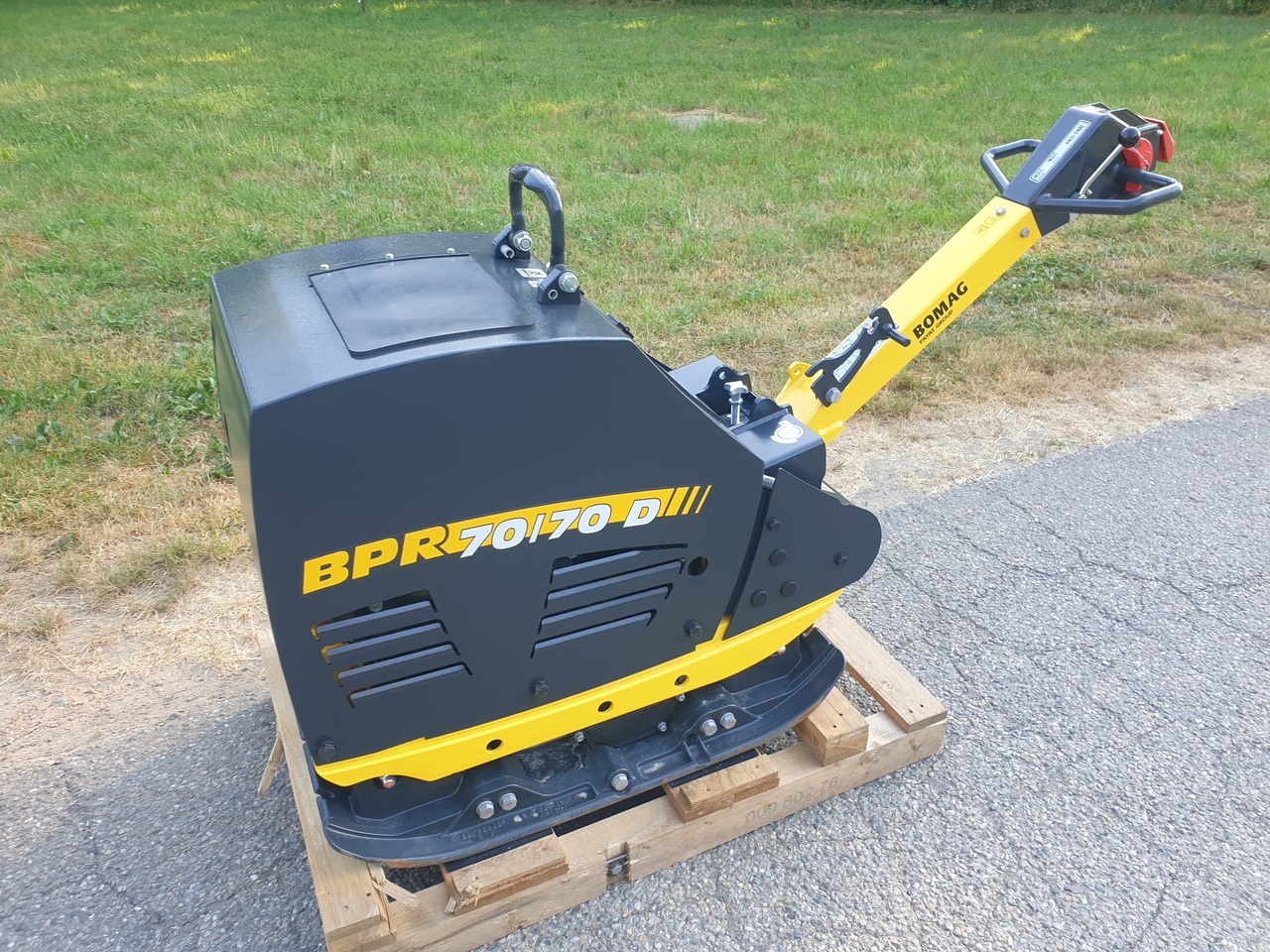 BOMAG BPR 70/70 D - Vibrační deska: obrázek 4 BOMAG BPR 70/70 D - Vibrační deska: obrázek 4