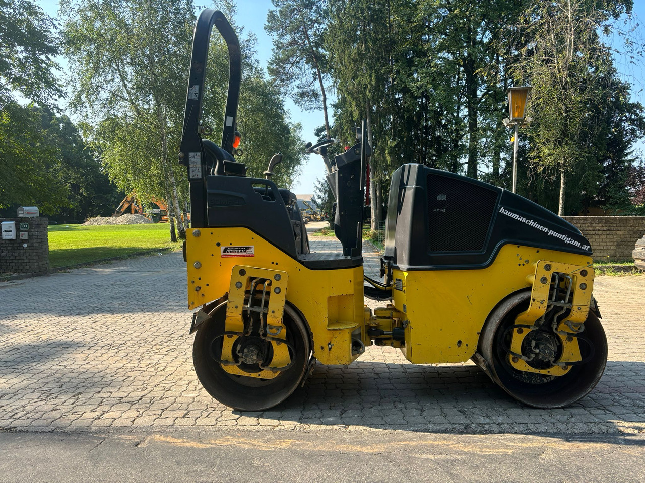 BOMAG BW 120 AD-5 - Mini válec: obrázek 2 BOMAG BW 120 AD-5 - Mini válec: obrázek 2
