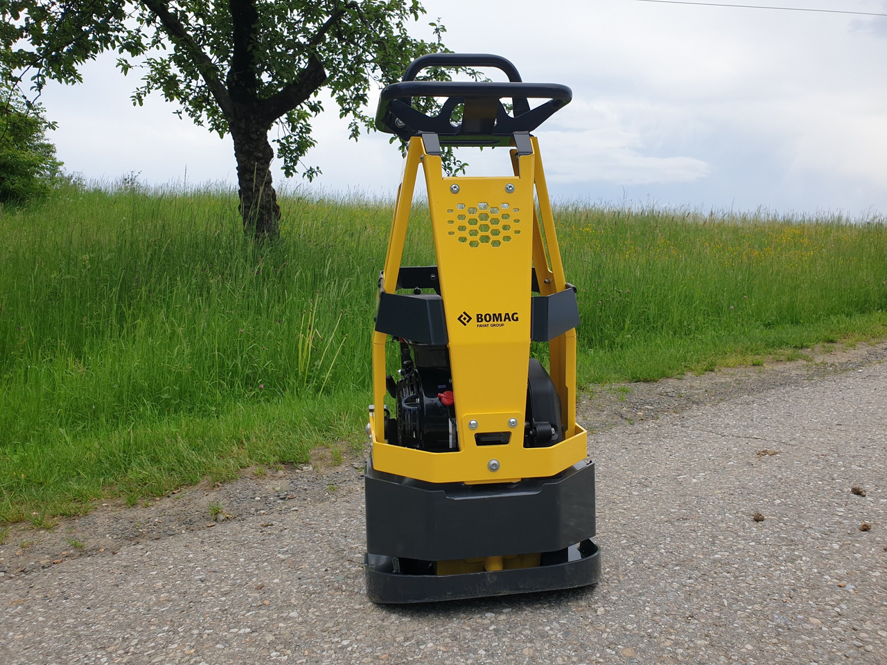 Bomag BR 95 - Vibrační deska: obrázek 3 Bomag BR 95 - Vibrační deska: obrázek 3