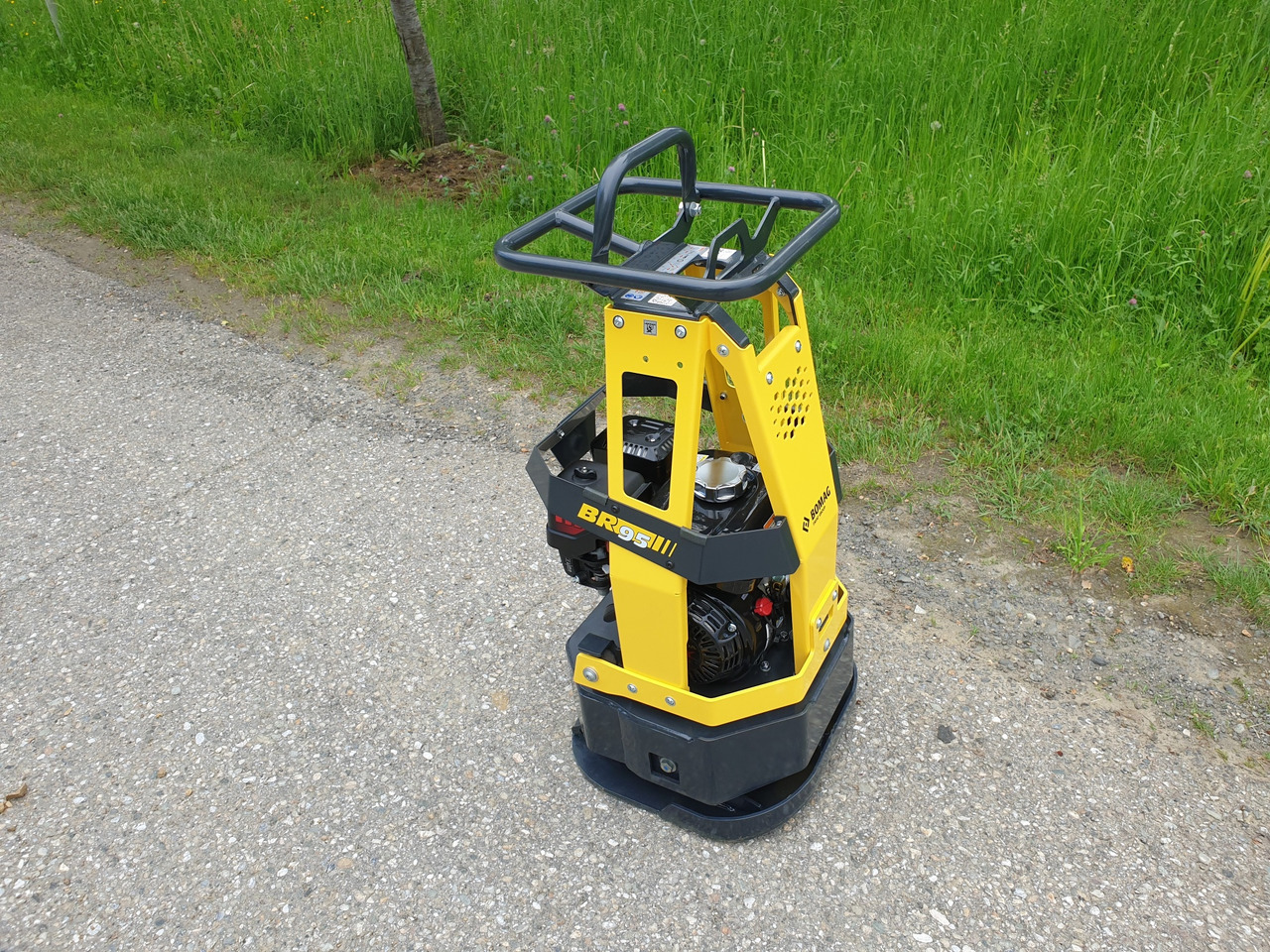 Bomag BR 95 - Vibrační deska: obrázek 5 Bomag BR 95 - Vibrační deska: obrázek 5
