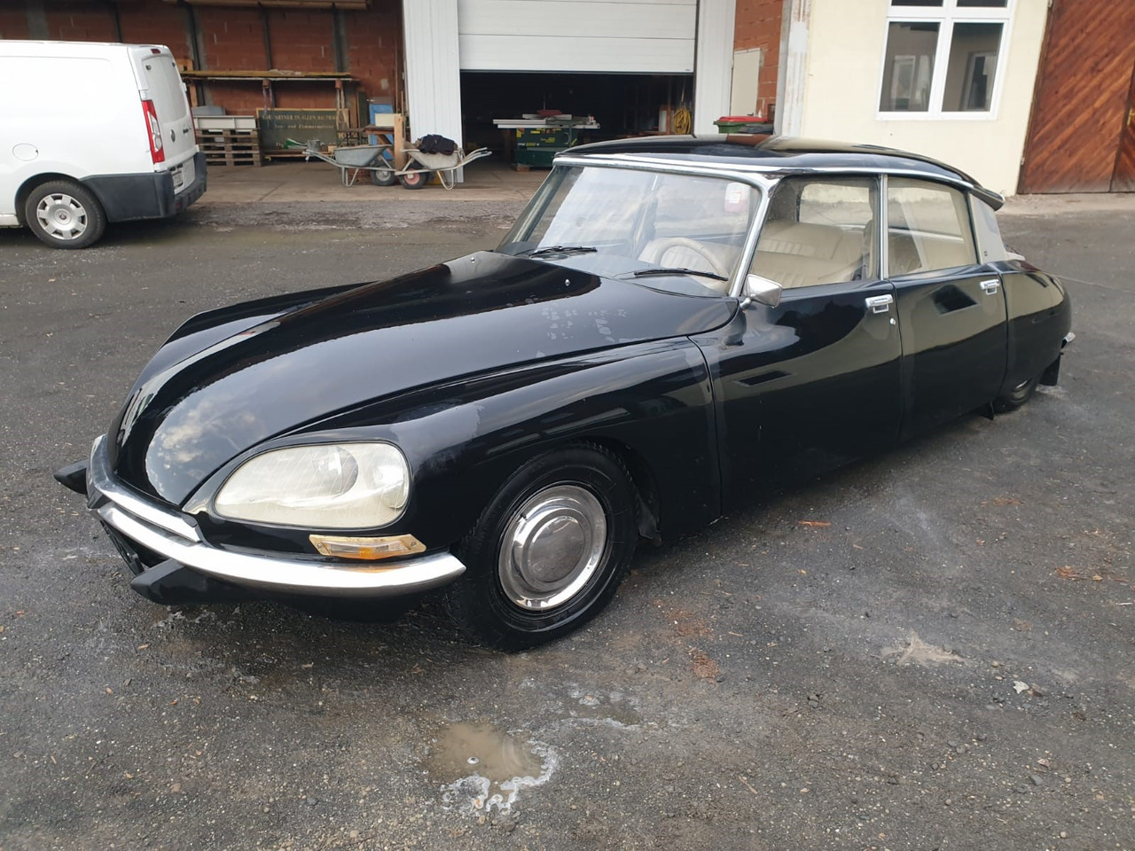 Citroen DS 21 Pallas - Kombi: obrázek 4 Citroen DS 21 Pallas - Kombi: obrázek 4