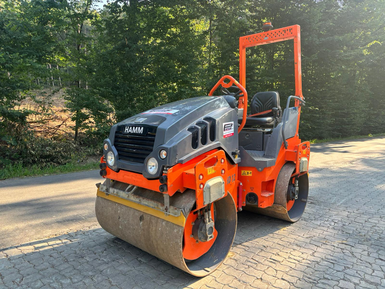 Hamm HD 12 VV - Mini válec: obrázek 3 Hamm HD 12 VV - Mini válec: obrázek 3