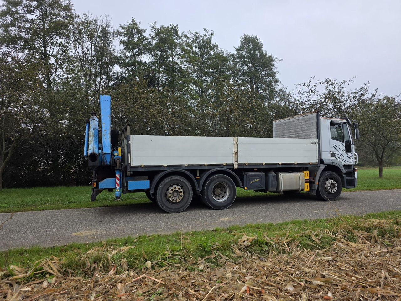 IVECO Stralis AD mit Fassi F210A.25 - Auto s hydraulickou rukou: obrázek 2 IVECO Stralis AD mit Fassi F210A.25 - Auto s hydraulickou rukou: obrázek 2