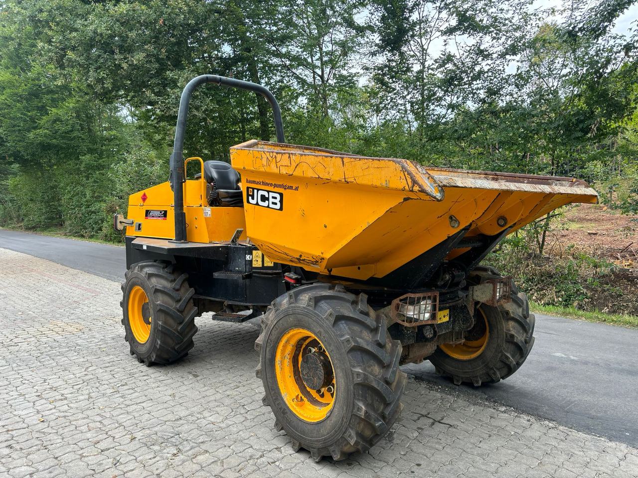 JCB 6 TST - Kloubový sklápěč: obrázek 4 JCB 6 TST - Kloubový sklápěč: obrázek 4