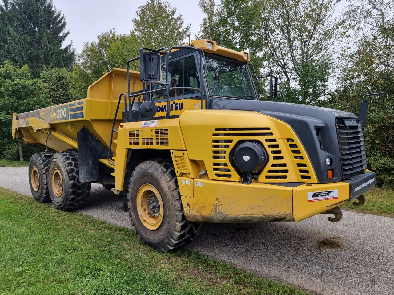 KOMATSU HM 300-5EO - Pevný dempr: obrázek 4 KOMATSU HM 300-5EO - Pevný dempr: obrázek 4