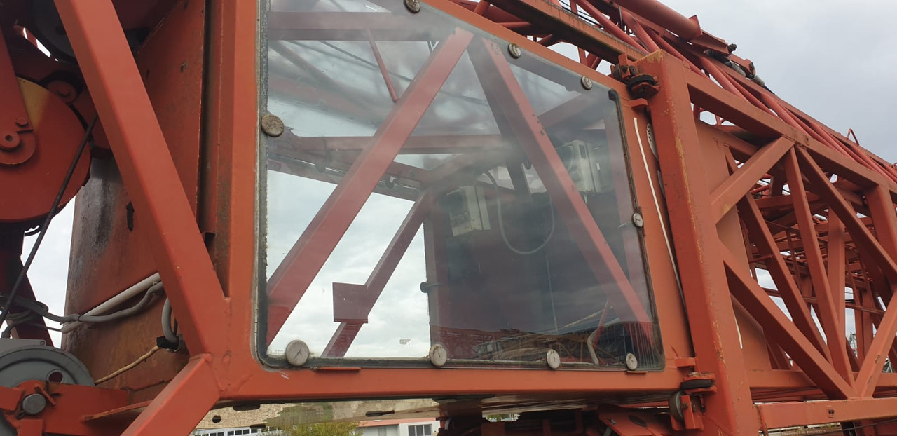 LIEBHERR 63 K - Jeřáb: obrázek 3 LIEBHERR 63 K - Jeřáb: obrázek 3