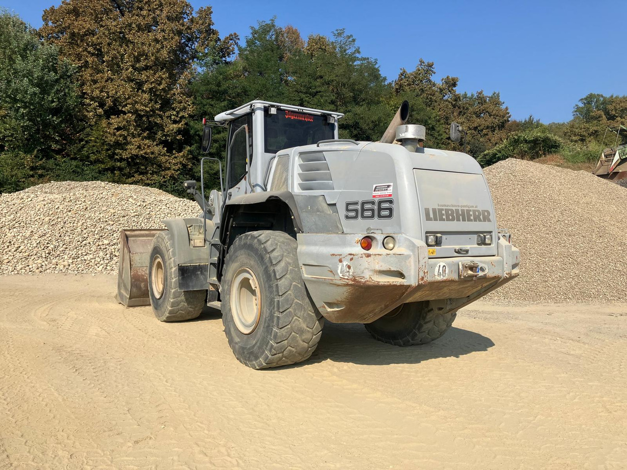 LIEBHERR L 566 - Kolový nakladač: obrázek 5 LIEBHERR L 566 - Kolový nakladač: obrázek 5