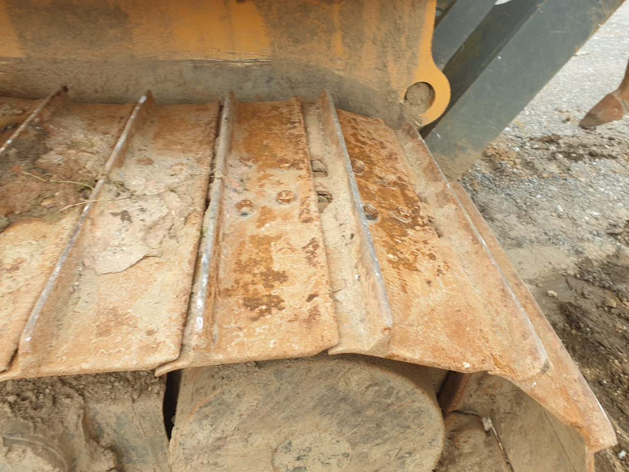 Buldozer LIEBHERR PR 726 LGP: obrázek 10