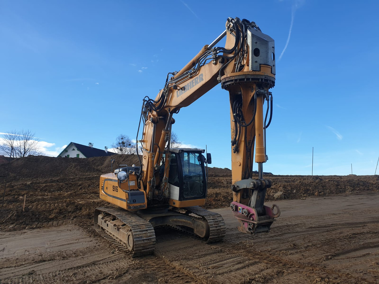 LIEBHERR R 916 LC-423 - Pásové rýpadlo: obrázek 4 LIEBHERR R 916 LC-423 - Pásové rýpadlo: obrázek 4