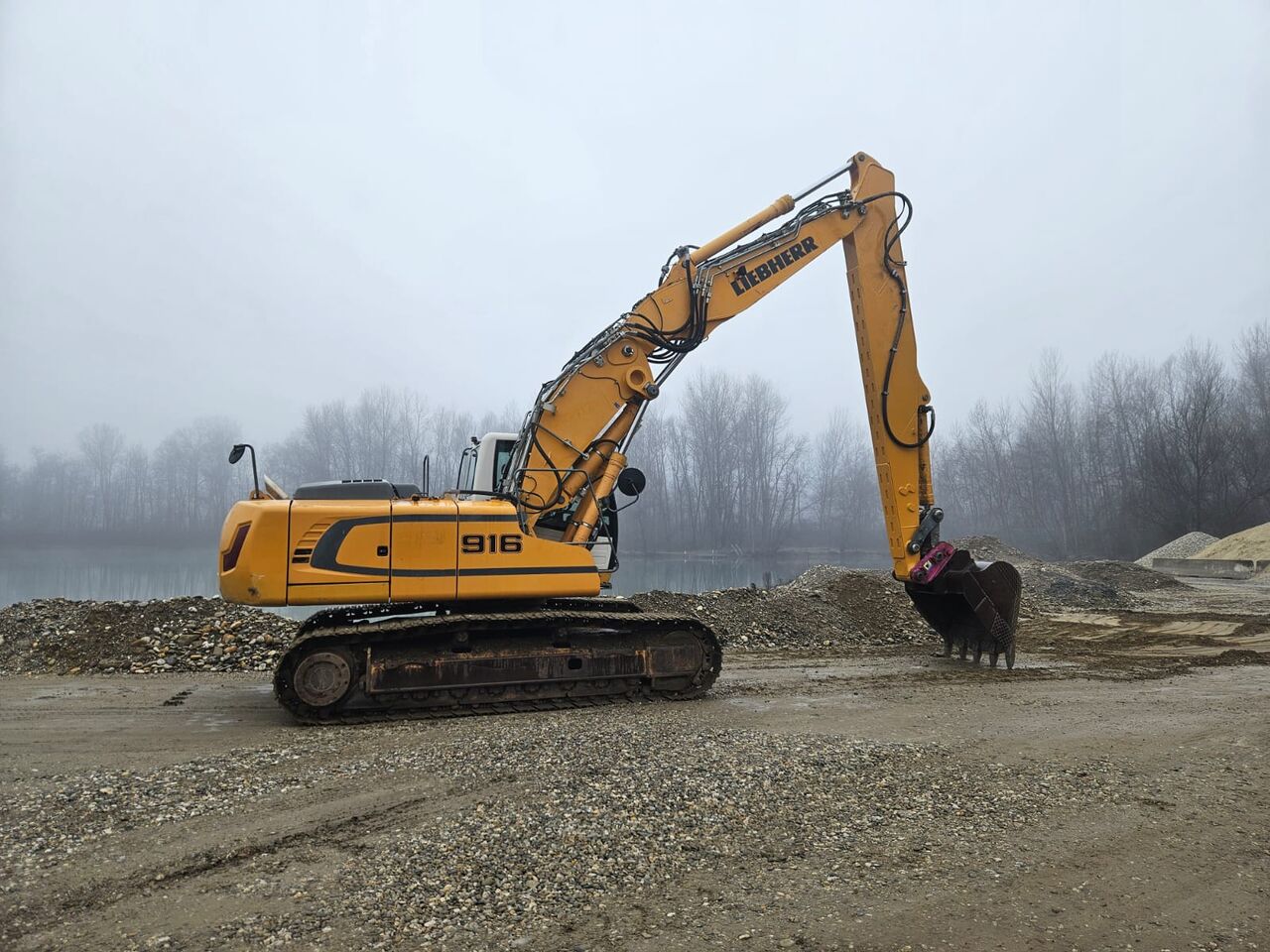 LIEBHERR R 916 LC Litronic - Long Reach multi-user - Bagr s dlouhým ramenem: obrázek 2 LIEBHERR R 916 LC Litronic - Long Reach multi-user - Bagr s dlouhým ramenem: obrázek 2