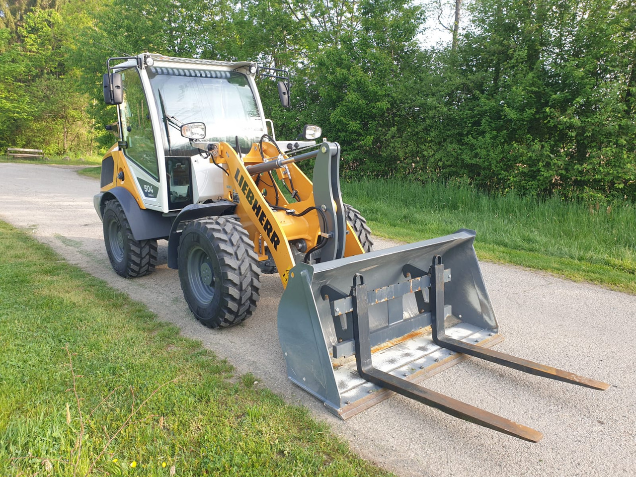 Liebherr L 504 C - Kolový nakladač: obrázek 5 Liebherr L 504 C - Kolový nakladač: obrázek 5